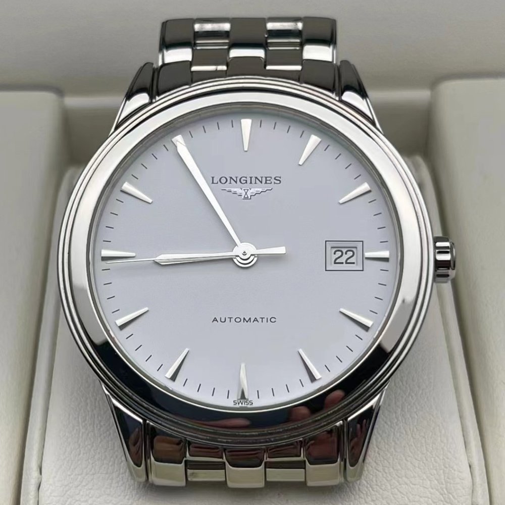 Longines Mens Swiss quartz white dial